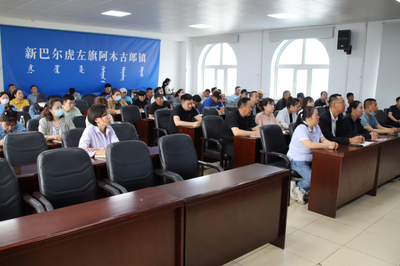 深入基层 科技兴牧——呼伦贝尔市农牧技术推广中心开展畜牧生产技术推广服务纪实